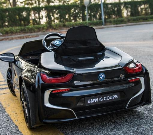 BMW I8 auto na akumulator - crna