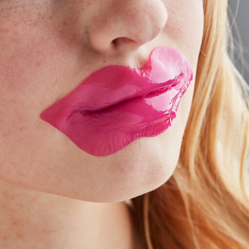 Kiss System Pink, 5mL Serum, Kissfoliator, 2 Hydrakiss Masks